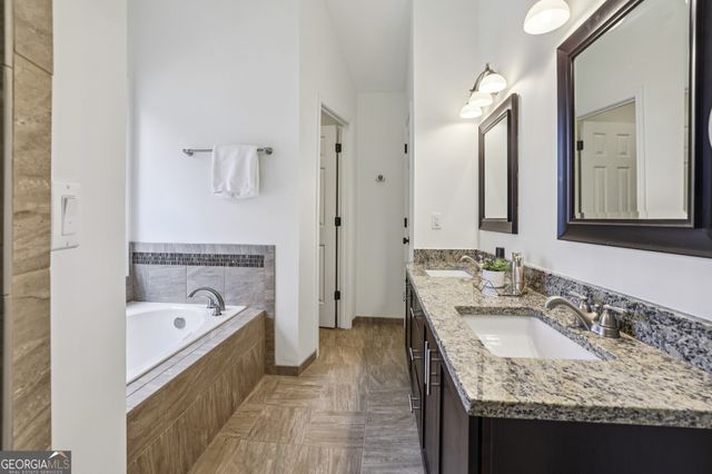 2388 Radbury Lane, Snellville, GA 30078