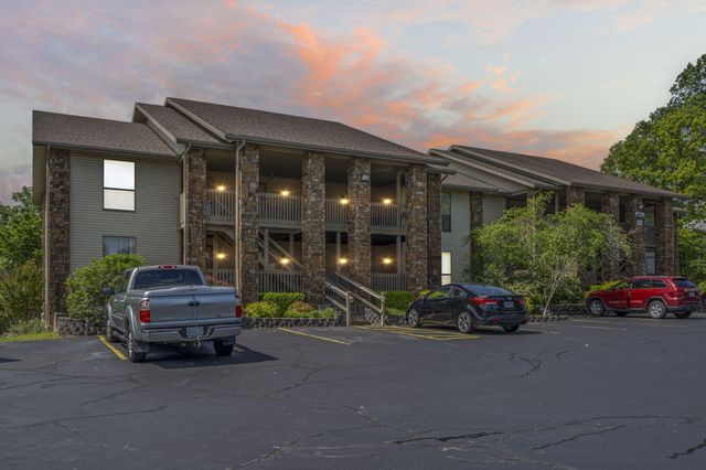 112 Overlook Drive 2, Branson, MO 65616
