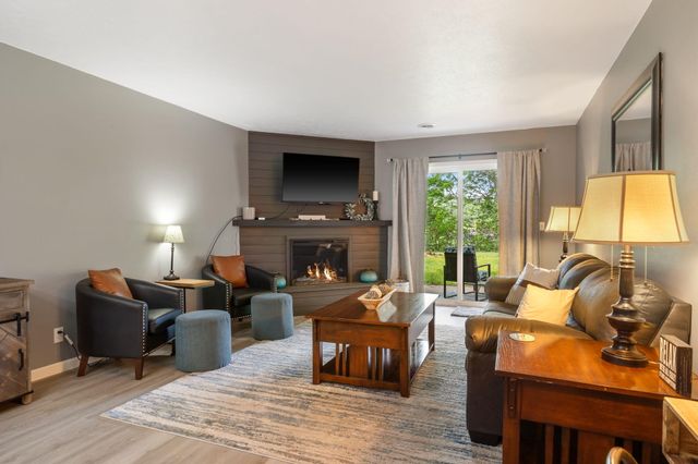 112 Overlook Drive 2, Branson, MO 65616