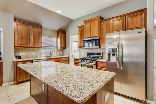 1120 Ainsworth Drive, Anna, TX 75409