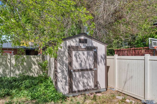 5324 S ROBINWOOD CIR, Taylorsville, UT 84129