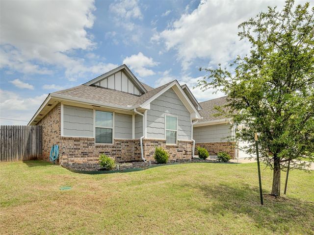 16028 Mendoza Drive, Edmond, OK 73013