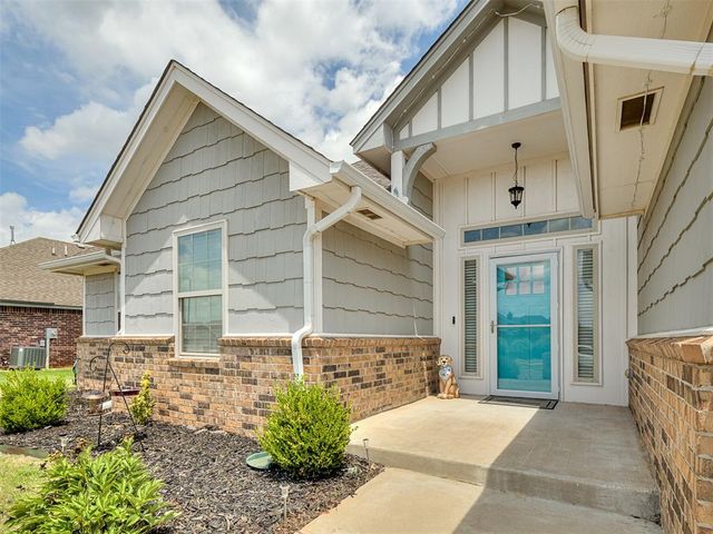 16028 Mendoza Drive, Edmond, OK 73013