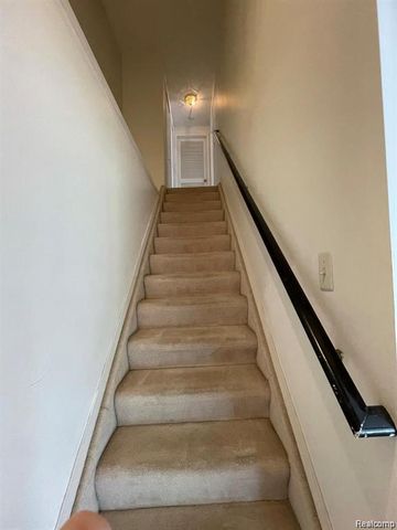 41390 Clinton Drive, Novi, MI 48377