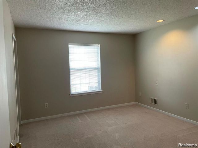 41390 Clinton Drive, Novi, MI 48377