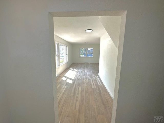 219 W 6th St, La Junta, CO 81050