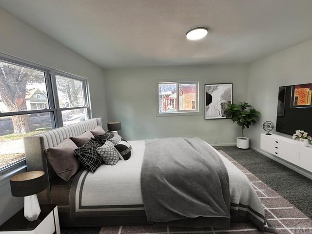 219 W 6th St, La Junta, CO 81050