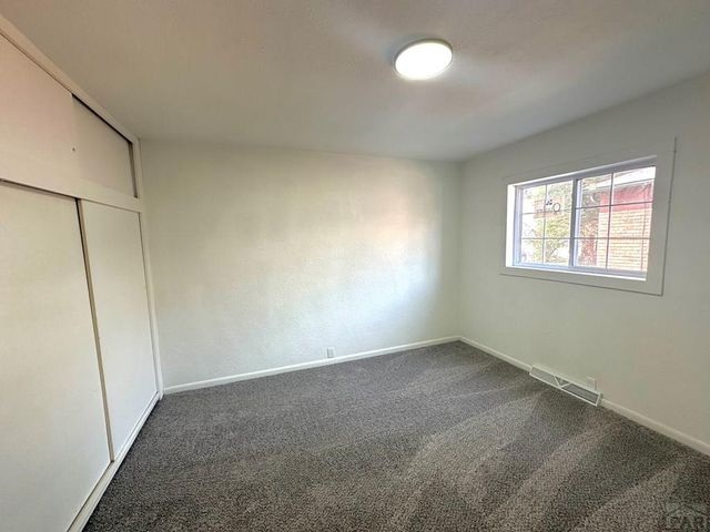 219 W 6th St, La Junta, CO 81050