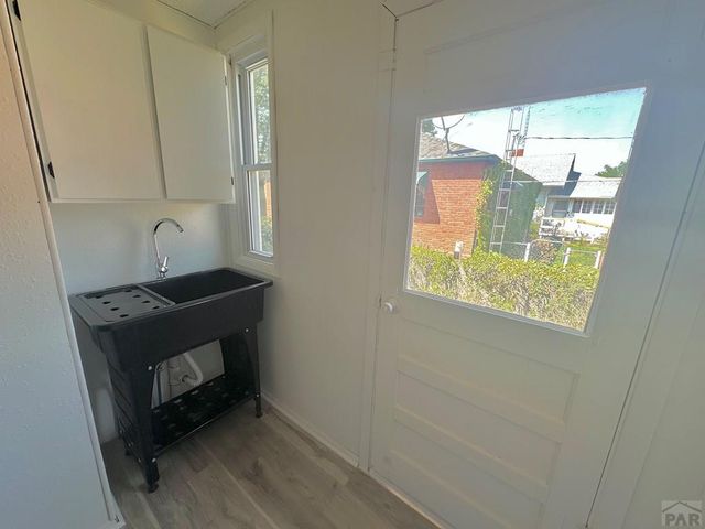 219 W 6th St, La Junta, CO 81050