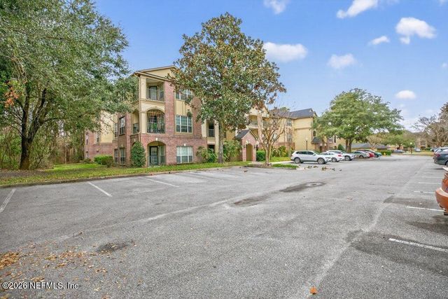 7800 POINT MEADOWS Drive 1536, Jacksonville, FL 32256