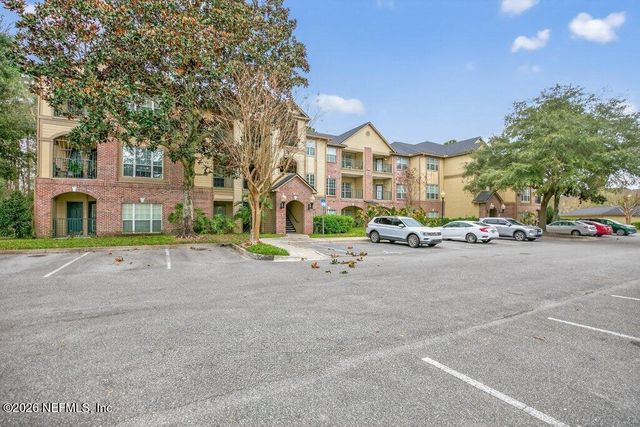 7800 POINT MEADOWS Drive 1536, Jacksonville, FL 32256