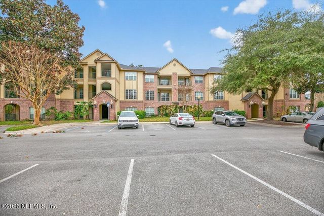 7800 POINT MEADOWS Drive 1536, Jacksonville, FL 32256