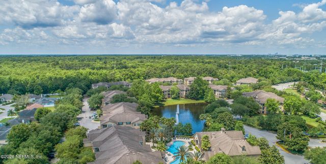 7800 POINT MEADOWS Drive 1536, Jacksonville, FL 32256