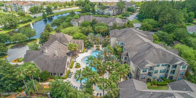 7800 POINT MEADOWS Drive 1536, Jacksonville, FL 32256