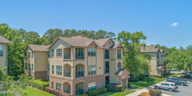 7800 POINT MEADOWS Drive 1536, Jacksonville, FL 32256
