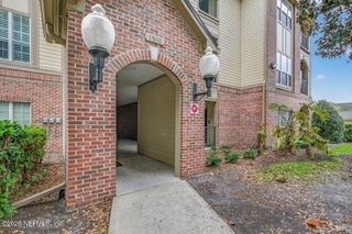 7800 POINT MEADOWS Drive 1536, Jacksonville, FL 32256