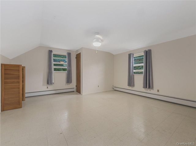 7 S Park Avenue, Nanuet, NY 10954