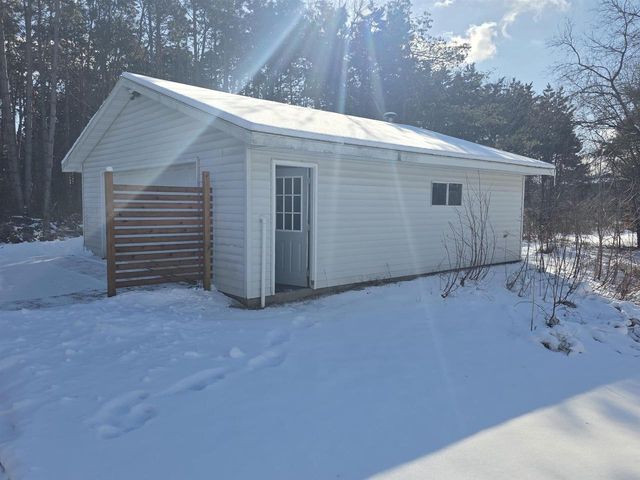 N6611 Hwy 22 Road, Montello, WI 53949