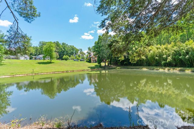 36 Copper Mill Court, Candler, NC 28715