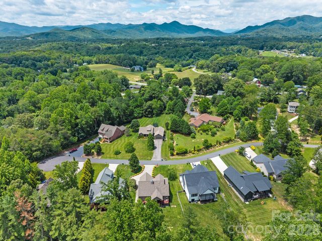 36 Copper Mill Court, Candler, NC 28715