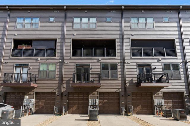 10012-A AMERICAN PHAROAH LN, Laurel, MD 20723