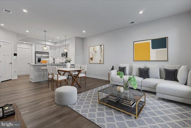 10012-A AMERICAN PHAROAH LN, Laurel, MD 20723