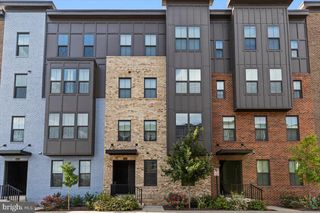 10012-A AMERICAN PHAROAH LN, Laurel, MD 20723