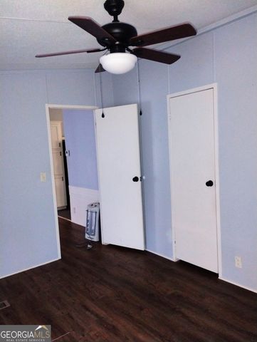 57 S River Circle, Hogansville, GA 30230