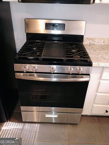 57 S River Circle, Hogansville, GA 30230