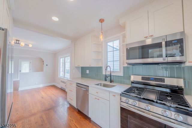 29 Sunset Ave, Belleville Twp., NJ 07109