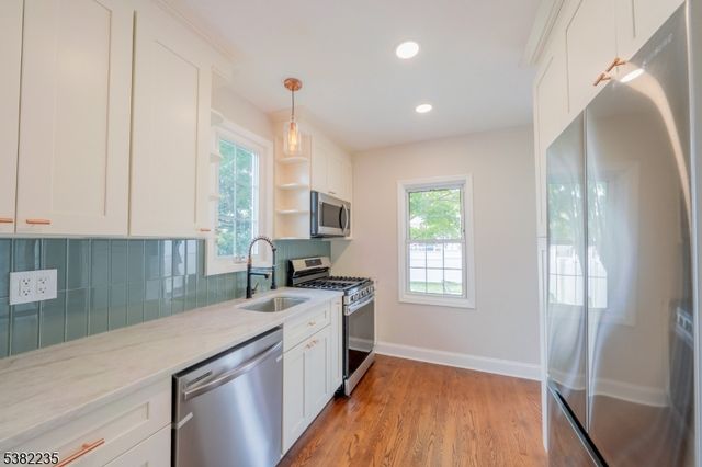 29 Sunset Ave, Belleville Twp., NJ 07109