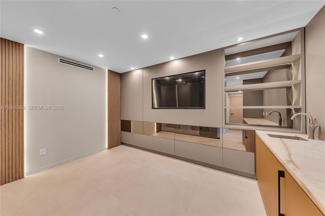 3535 S Ocean Dr 1003, Hollywood, FL 33019