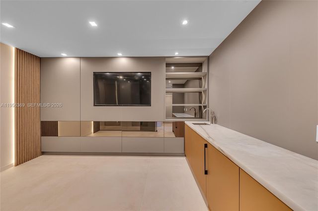 3535 S Ocean Dr 1003, Hollywood, FL 33019