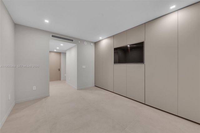 3535 S Ocean Dr 1003, Hollywood, FL 33019