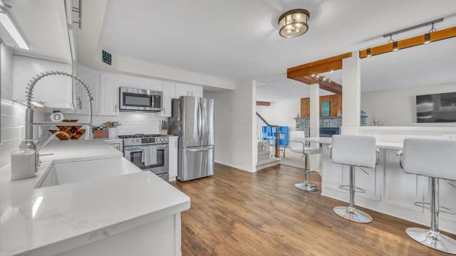 N7258 Winnebago DRIVE, Fond Du Lac, WI 54935