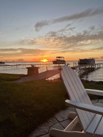 N7258 Winnebago DRIVE, Fond Du Lac, WI 54935