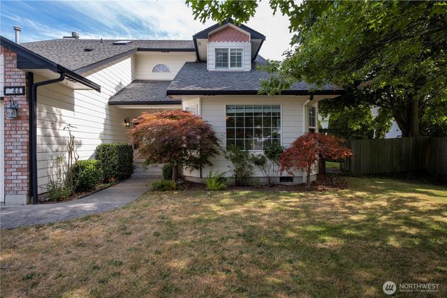 544 SW Muzzall Street, Oak Harbor, WA 98277