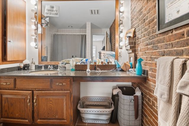 77 Fulton PH, Boston, MA 02109