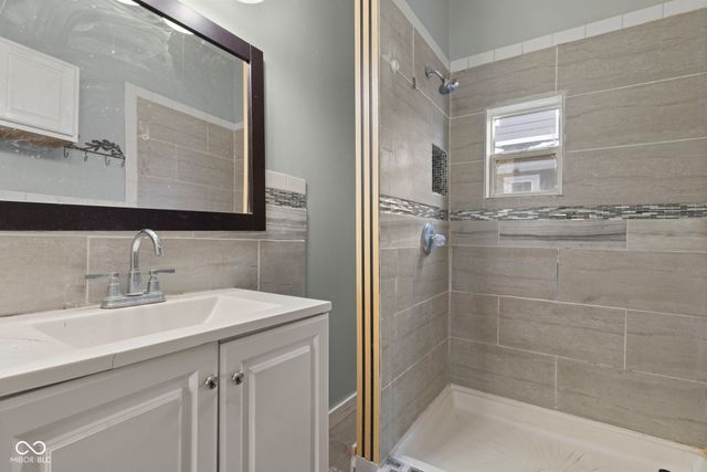 952 N Lasalle Street, Indianapolis, IN 46201