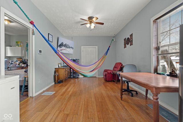 952 N Lasalle Street, Indianapolis, IN 46201