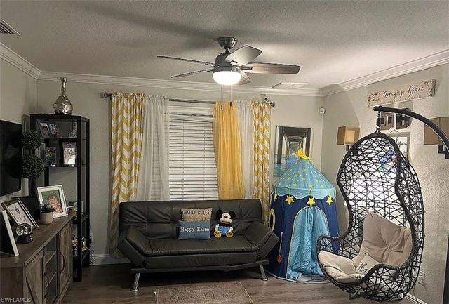 221 NW 3rd PL, Cape Coral, FL 33993
