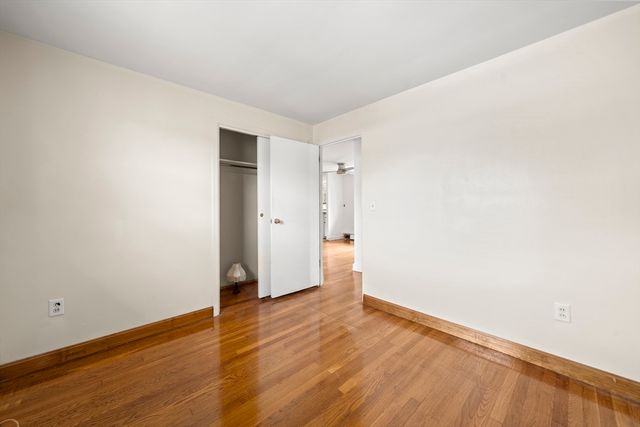 276 Oak St, Brockton, MA 02301