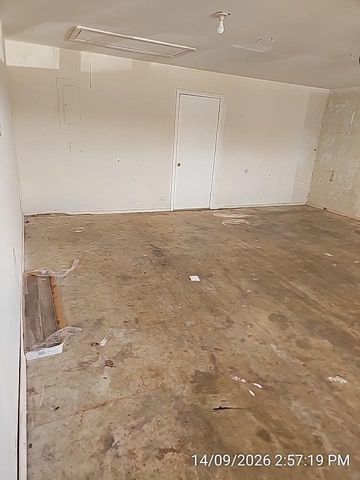 5002 SE 47th St, Lawton, OK 73501