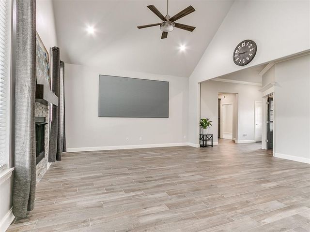 1124 Colonial Avenue, Tuttle, OK 73089