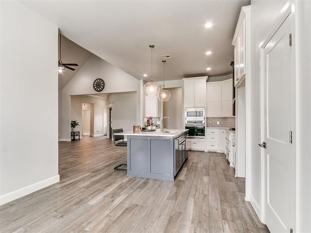 1124 Colonial Avenue, Tuttle, OK 73089