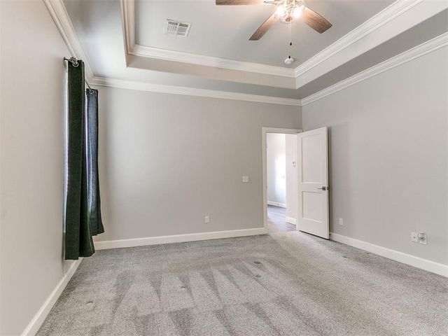 1124 Colonial Avenue, Tuttle, OK 73089