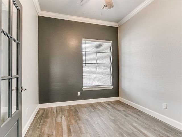 1124 Colonial Avenue, Tuttle, OK 73089