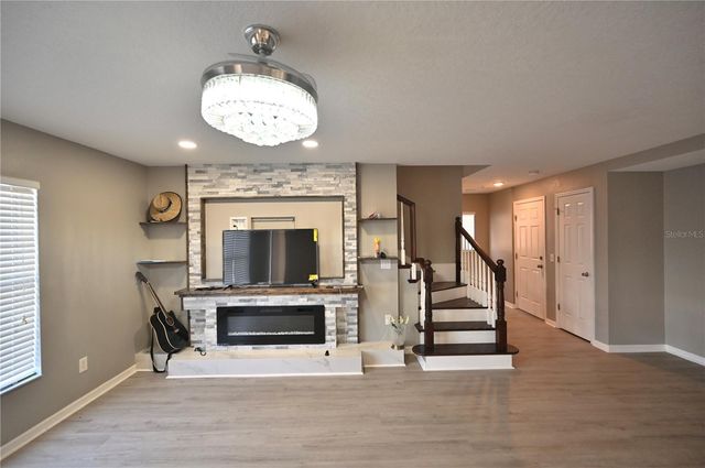 10922 SUBTLE TRAIL DRIVE, Riverview, FL 33579