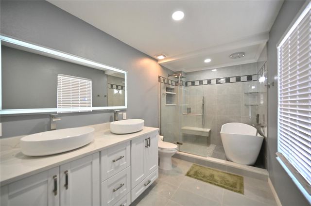 10922 SUBTLE TRAIL DRIVE, Riverview, FL 33579