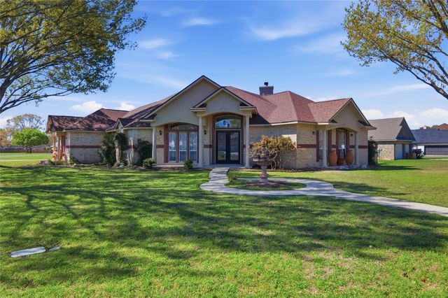 105 Maderas, Seguin, TX 78155